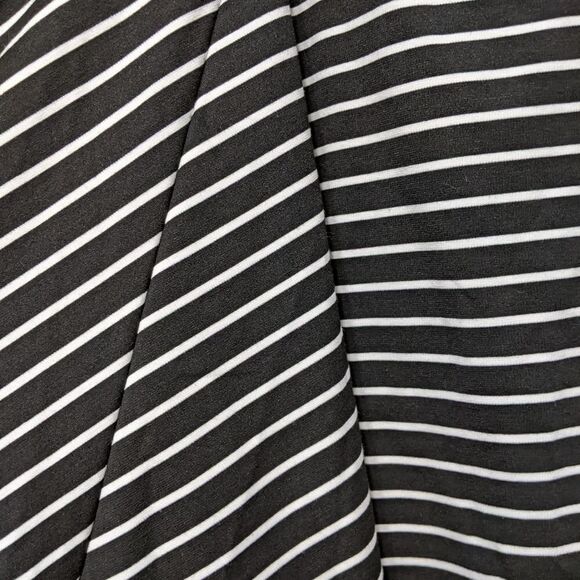 TORRID Black White Striped Circle Skater Skirt 3X - Picture 3 of 9